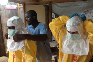  Ebola-Virus: Aktuell Reisewarnung für Westafrika