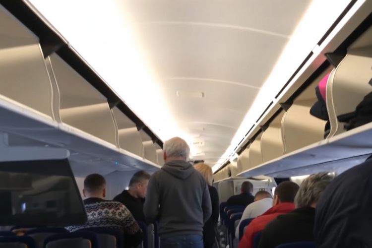 flug-chicago-frankfurt-lufthansa-boeing-747-passagier-randaliert-ausraster